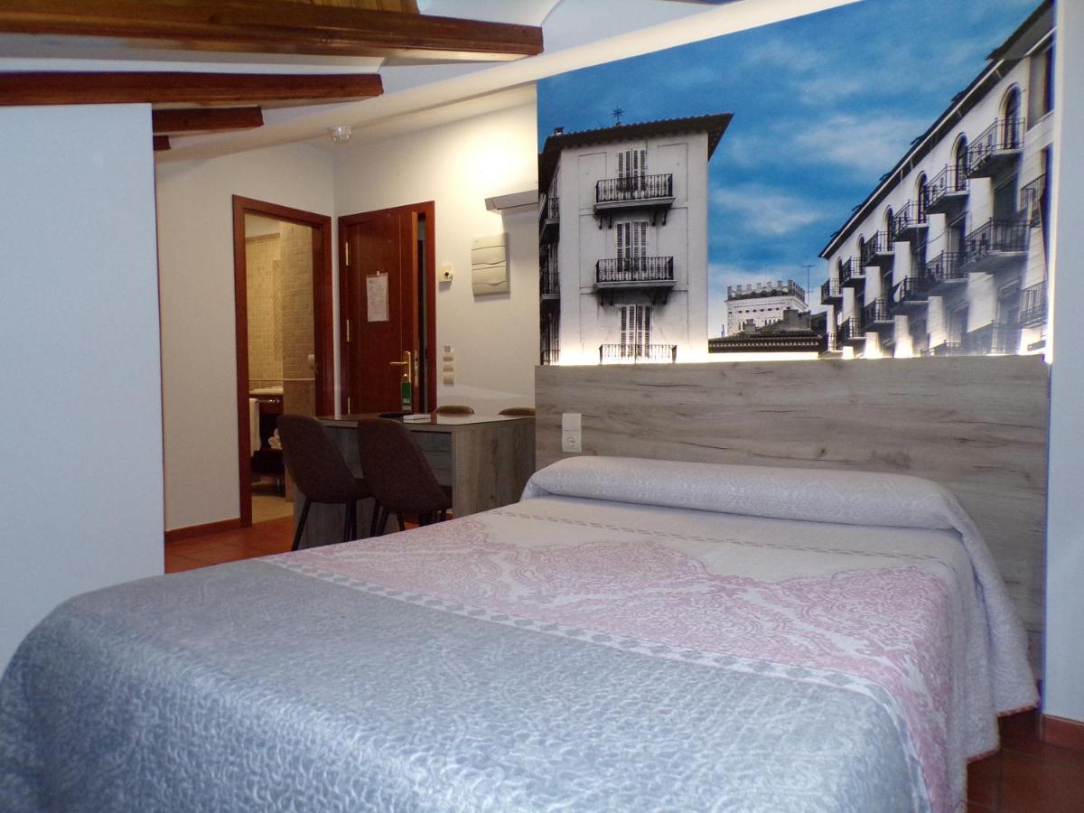 Hostal Serruchi Teruel Exterior foto